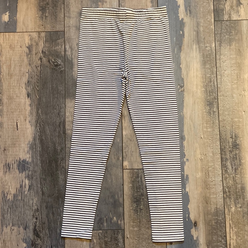 Girl’s Leggings Size 7/8 Medium Gray Striped Yoga Pants Long Soft Cotton Stretch